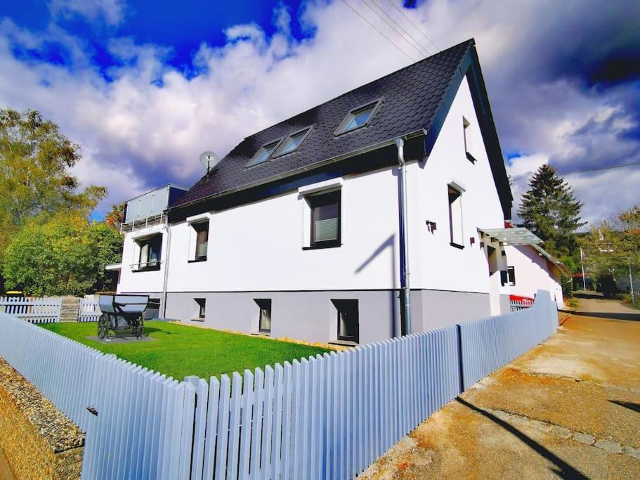 Ferienhaus Moni Gunningen Eksteriør billede